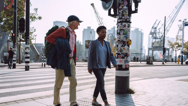 Header visio-rotterdam-oudere-medewerker-lopen-mobiliteit-3.jpg Header visio-rotterdam-oudere-medewerker-lopen-mobiliteit-3.jpg