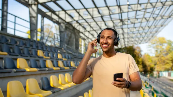 blindentribune-headset.webp blindentribune-headset.webp