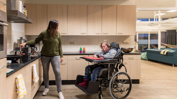 visio-wonen-visuele-bijkomende-beperking-keuken-meppel.jpg visio-wonen-visuele-bijkomende-beperking-keuken-meppel.jpg